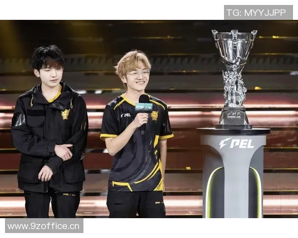 职业联赛深度解析：JDG战队从崛起到辉煌的成长历程与背后故事